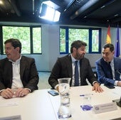 Feijóo encomienda a los dos líderes autonómicos que se enfrentan a las urnas en 2026 la ponencia política del congreso del PP