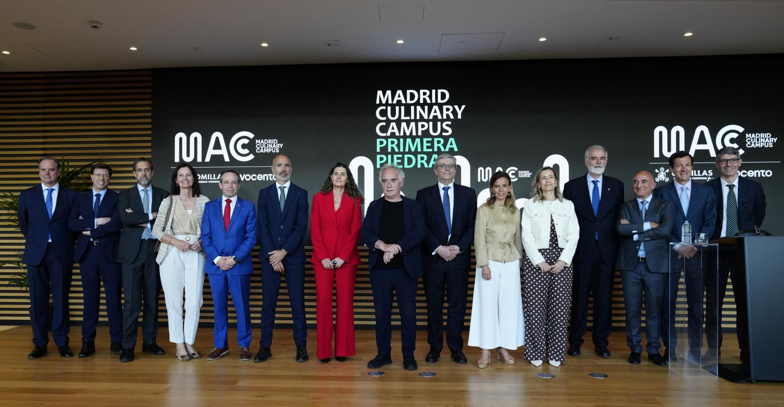 Foto de familia del Madrid Culinary Campus.