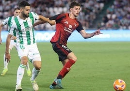 El Mirandés, en racha, sueña con el ascenso directo a Primera