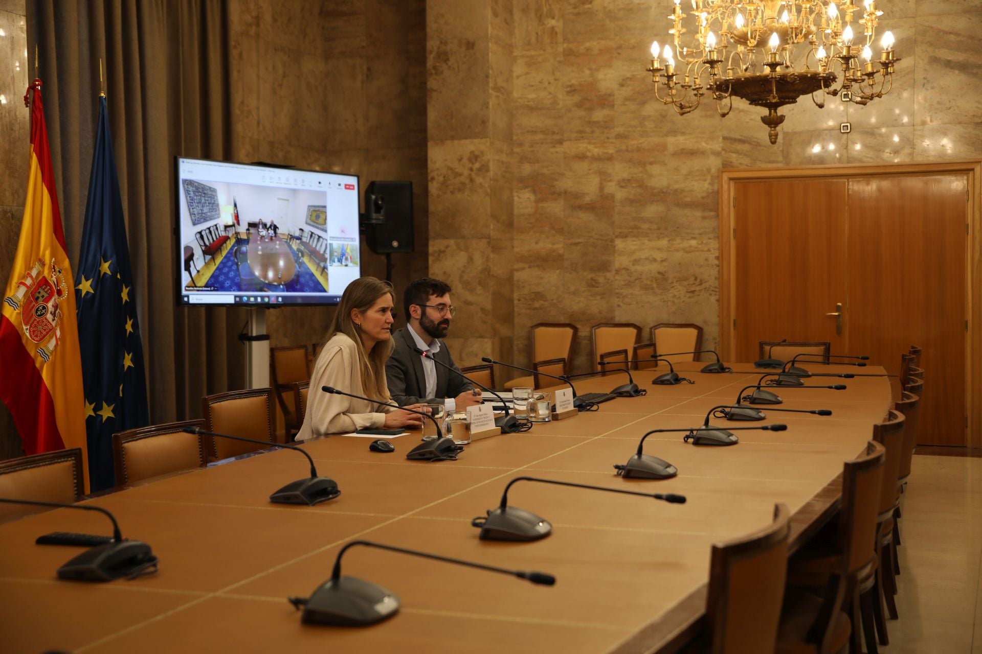 La vicepresidenta de Transición Ecológica, Sara Aagesen, durante la reunión telemática con su homóloga portuguesa, Maria da Graça Carvalho.