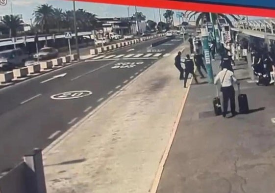 Frame del tiroteo en el aeropuerto.