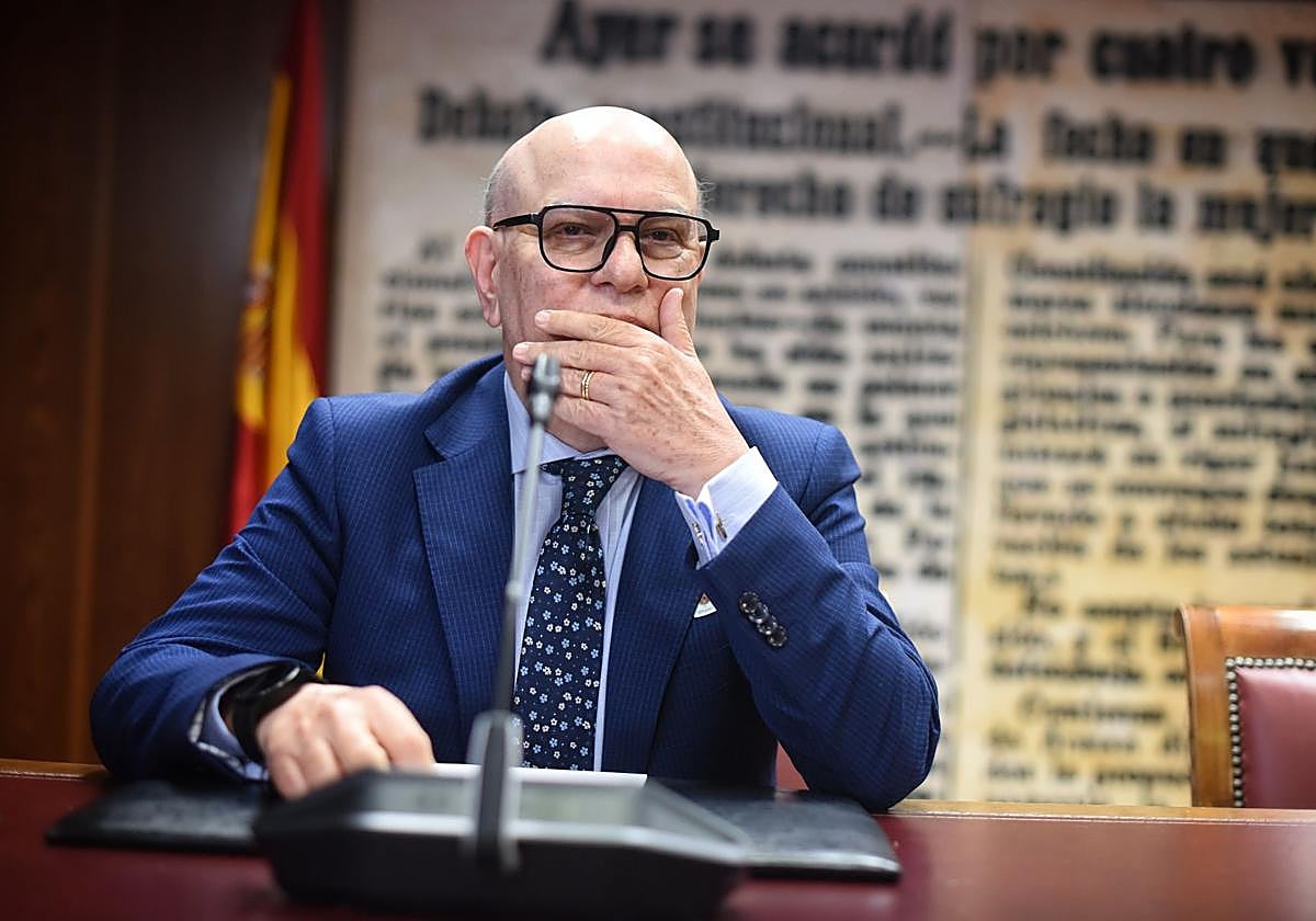 El director del parador de Teruel, Joaquín Gutiérrez López, en la comisión de investigación del Senado