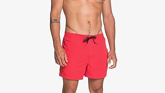 Adelántate al verano con este bañador de Quicksilver que está al 45%