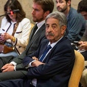 El rey emérito continuará su causa judicial contra Revilla