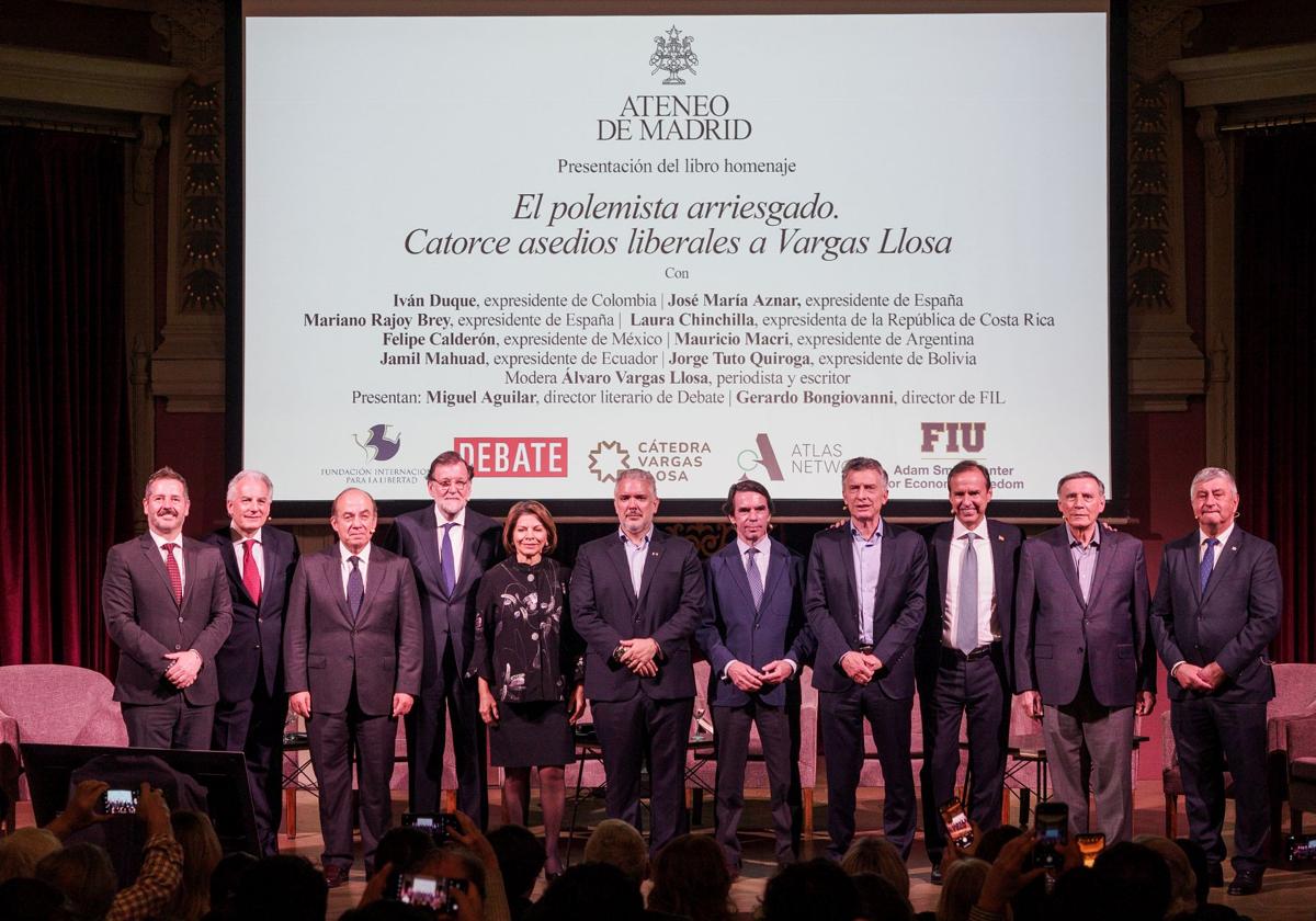 Rajoy y aznar hacen un llamamiento contra el populismo y el nacionalismo en un homenaje a vargas llosa | las provincias