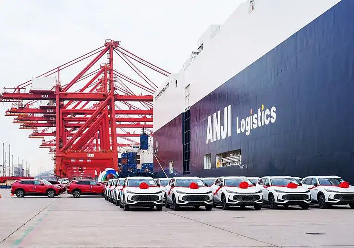La flota de SAIC Anji Logistics para logística y transporte de vehículos cuenta con 35 buques
