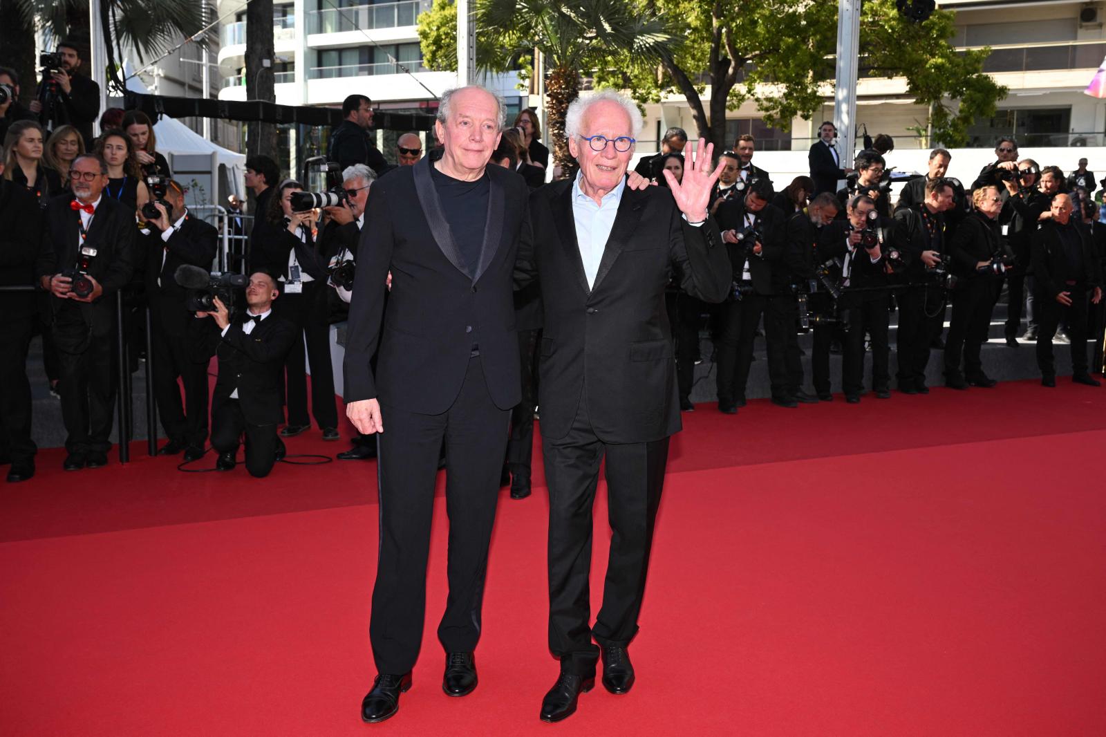 Los coproductores belgas, Luc Dardenne y Jean-Pierre Dardenne tras ver la película 'Jeunes Mères'.