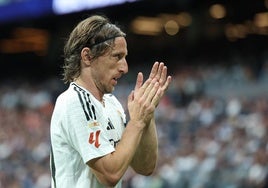 Kroos rinde tributo a Modric y Ancelotti