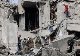 Un edificio de Beersheba destruido por un misil iraní.