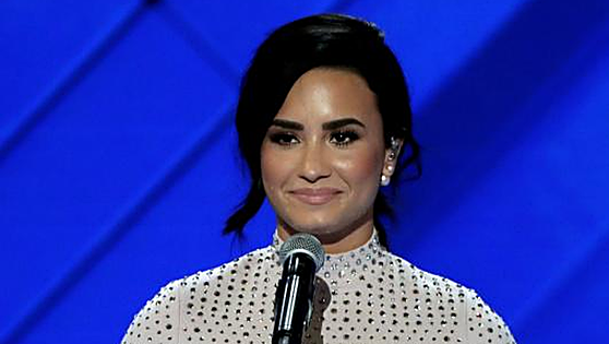 Demi Lovato y Jordan Lutes ya son marido y mujer