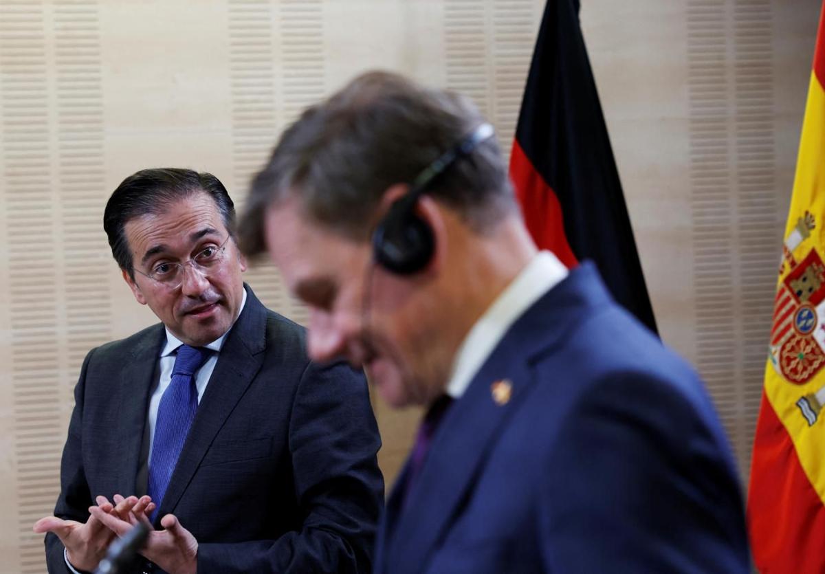 José Manuel Albares y Johann Wadephul durante la rueda de prensa en Madrid.