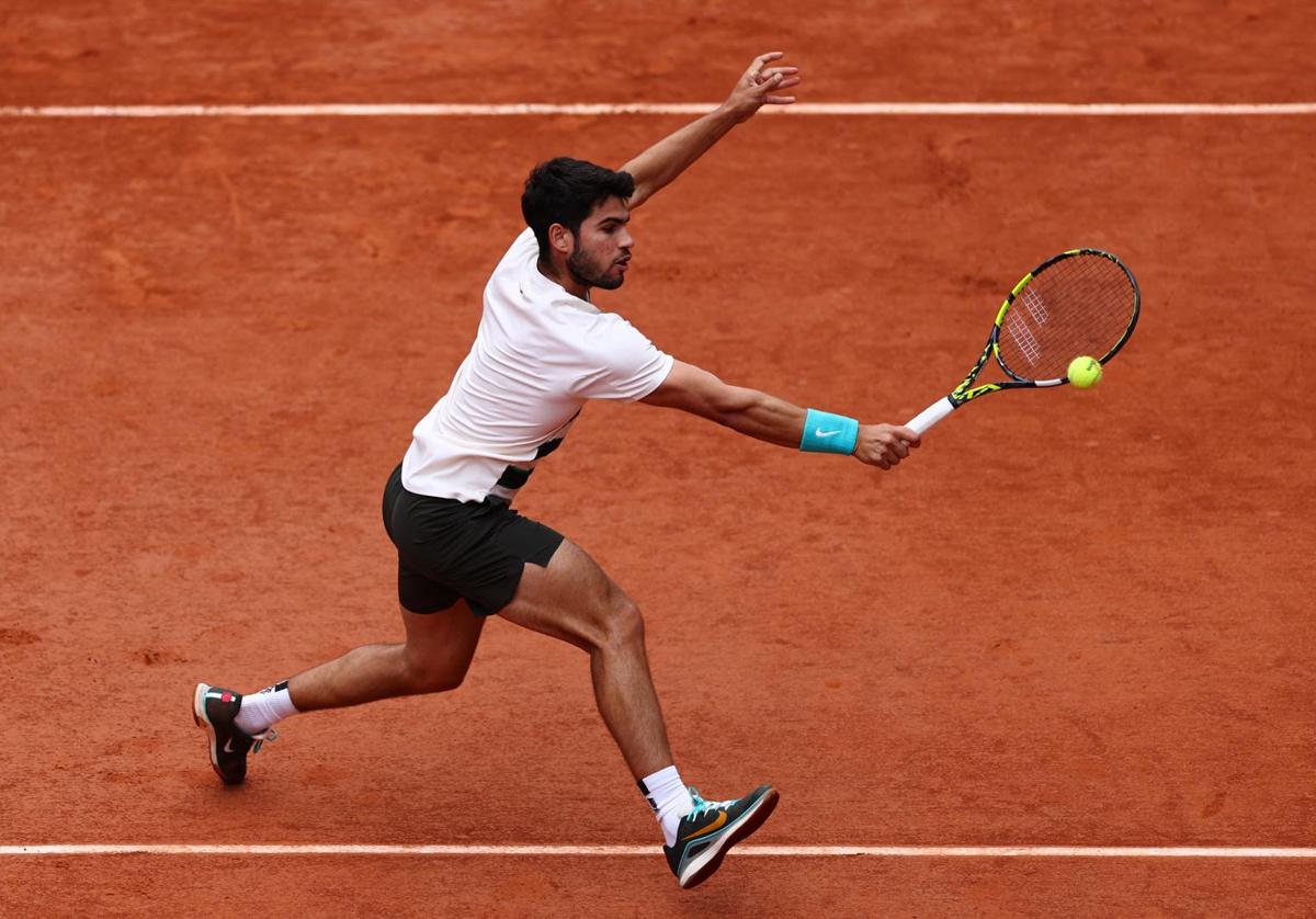 Así hemos narrado el plácido debut de Alcaraz en Roland Garros
