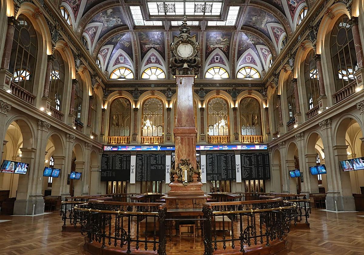 Interior de la Bolsa de Madrid.