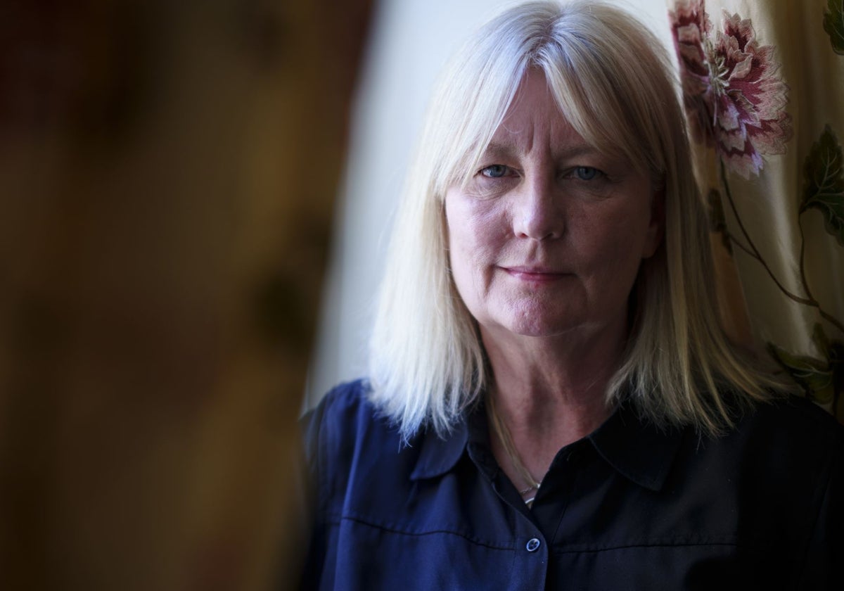 Karin smirnoff, escritora: «el feminismo recula y la ultraderecha avanza» | ideal