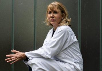 Una agresión a un médico cada diez horas: «Me arrastró y me arrancó el pelo»