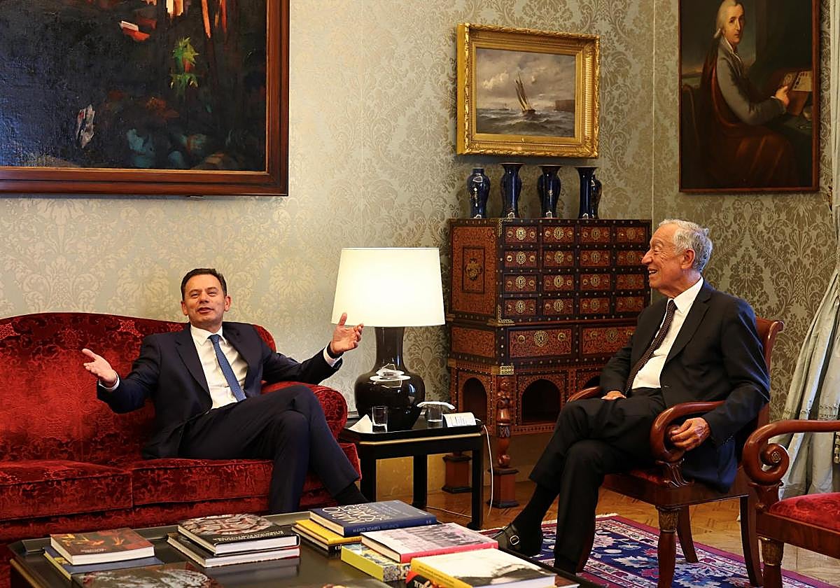 Luís Montenegro durante su reunión este jueves con el presidente portugués, Marcelo Rebelo de Sousa.