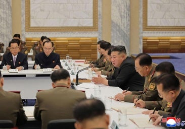 Kim destituye a su cúpula militar tras el fallo en la botadura de un buque