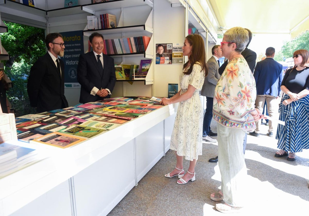 Los 20 libros que se llevó la reina de la feria del libro | las provincias