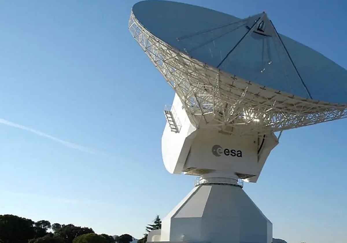 Antena parabólica de la ESA en Cebreros (Ávila) que será utilizada para lanzar a los confines de universo la pieza de Strauss.