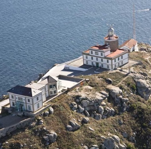 La ruta de senderismo más espectacular de España está en el norte y llega hasta el fin del mundo