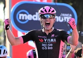 Kooij gana la última etapa del Giro y Simon Yates certifica la 'maglia rosa'