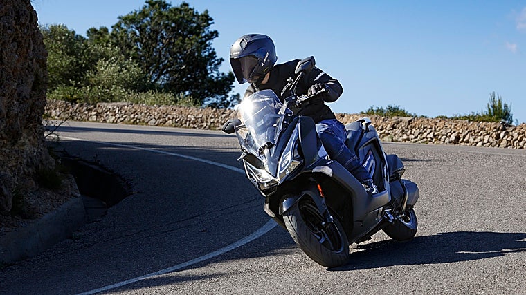 Kymco Super Dink GT 350