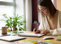 Por qué aunque estudies mucho no se te queda nada. Trucos para memorizar sin estudiar más