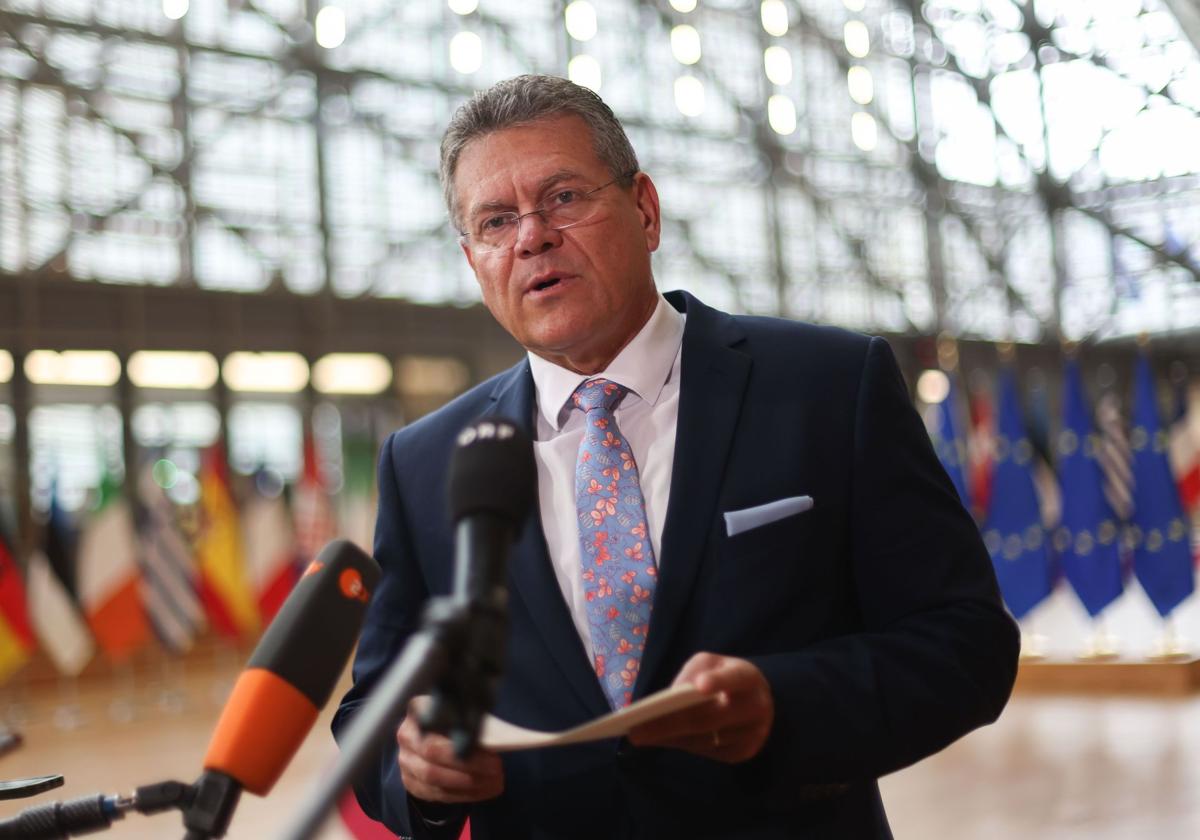 La ue se muestra «optimista» pese a la entrada en vigor de los aranceles del 50% al aluminio y el acero | ideal