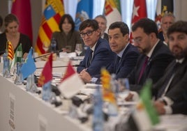 Sánchez descarta adelantar las elecciones tras la exigencia en bloque de los barones del PP