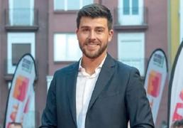 Quién es Rodrigo Vázquez, el sustituto de Jordi Hurtado en Saber y ganar: gallego, futbolero y muy viajero