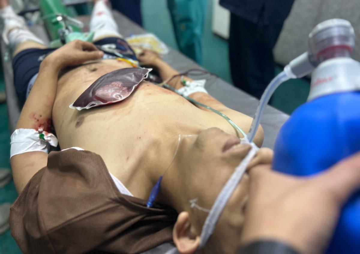 Imagen secundaria 1 - Otros de los pacientes atendidos por el anestesista Raúl Incertis.