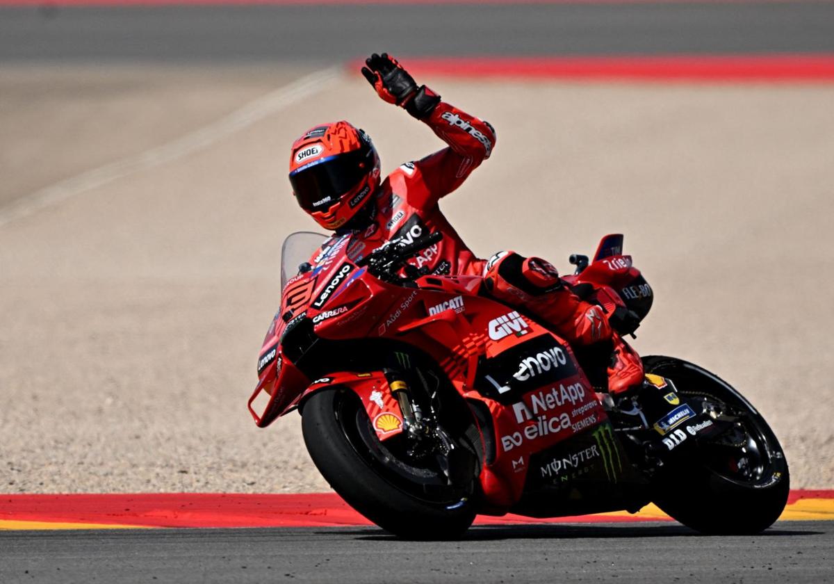 Marc Márquez celebrates pole position