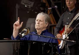 Muere Brian Wilson, alma de los Beach Boys