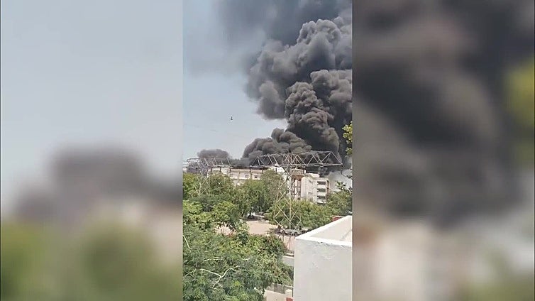 Un avión se estrella en India con 242 personas a bordo
