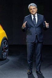 Luca de Meo (CEO de Renault): «Necesitamos varios motores, el eléctrico no cubre todos los usos»