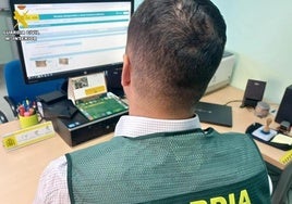Imagen de archivo de un agente de la Guardia Civil.