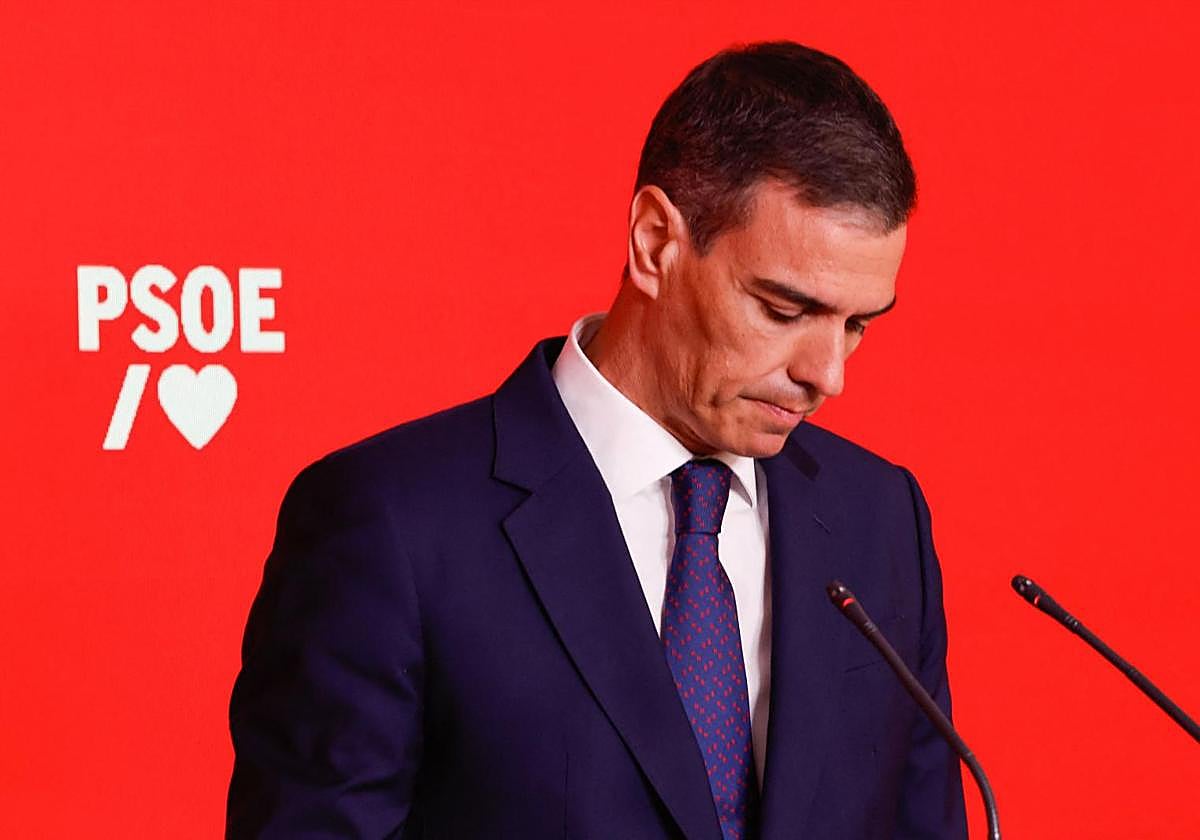 Pedro Sánchez, durante la comparecencia tras la dimisión de Santos Cerdán