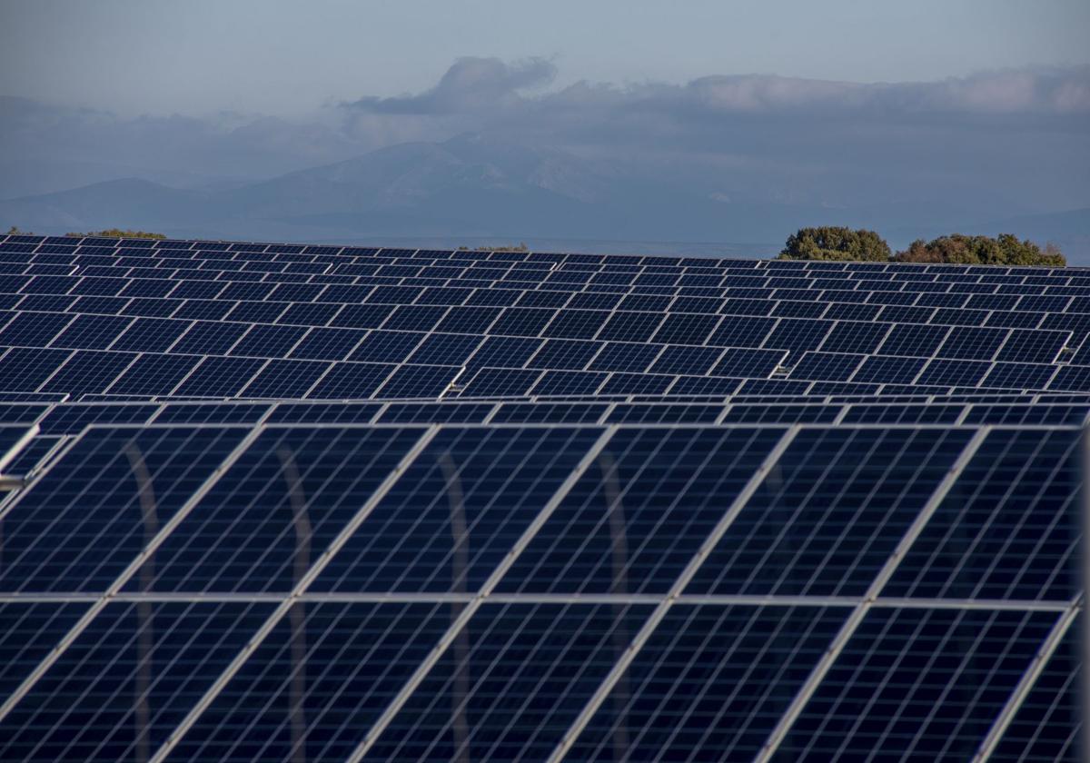 Placas fotovoltaicas en la provincia de Guadalajara.