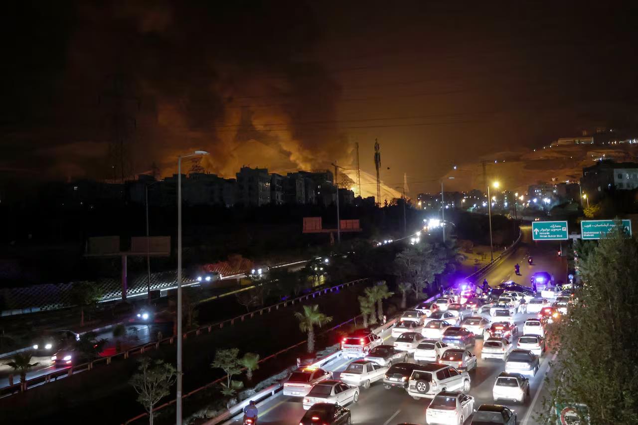 «Teheran se ha vuelto Gaza; nos dicen que desalojemos y bombardean»