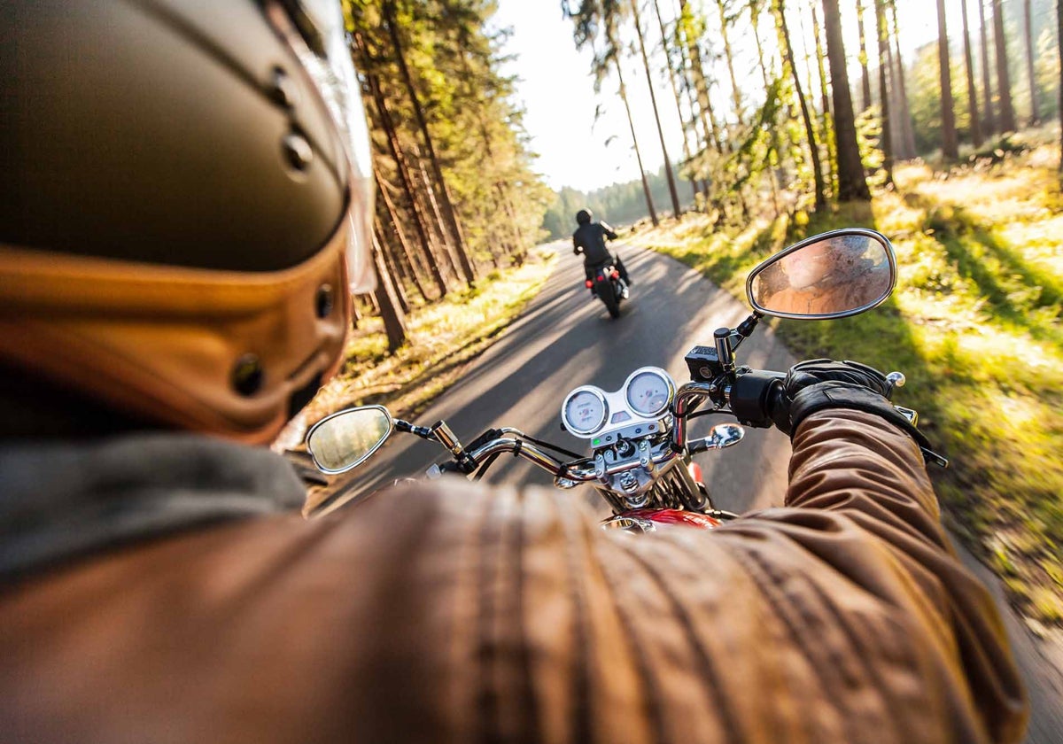 Ten elements that enhance motorcycle safety but are not mandatory