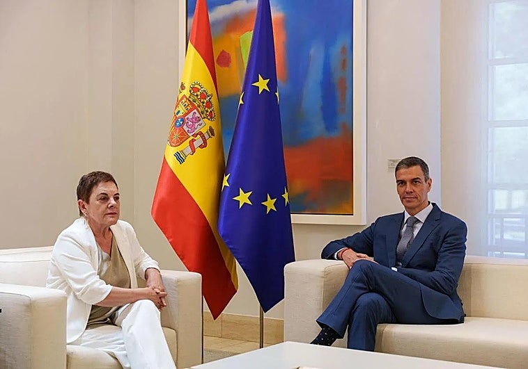 Mertxe Aizpurua, portavoz de EH Bildu, reunida este miércoles con Pedro Sánchez, en Moncloa