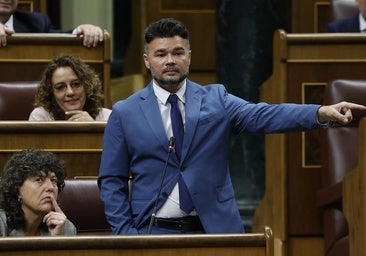 Sánchez se enzarza con Rufián al reprocharle este que «la izquierda no puede robar»