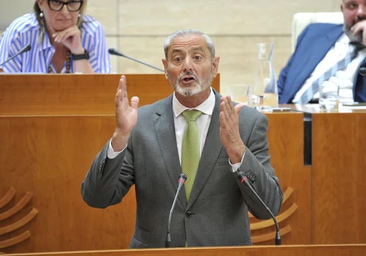 Un diputado del PP defiende la prostitución porque «lo malo es pagarlo con fondos públicos»