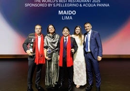 El equipo del restaurante limeño Maido, galardonado este jueves como el mejor del mundo.