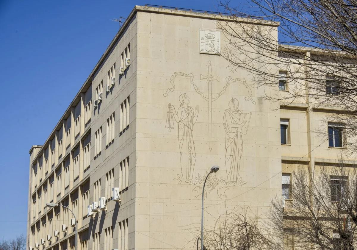 La Fiscalía pide que sea la Audiencia de Badajoz la que...