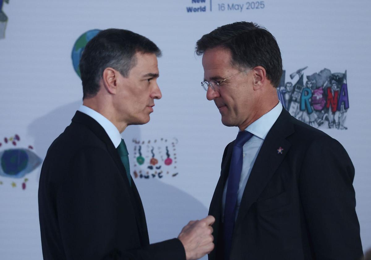 España acuerda con la OTAN que no estará obligada a...