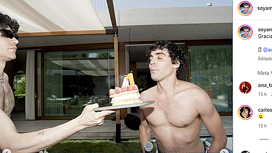 Javier Ambrossi celebra su 41 cumpleaños con un fiestón por todo lo alto