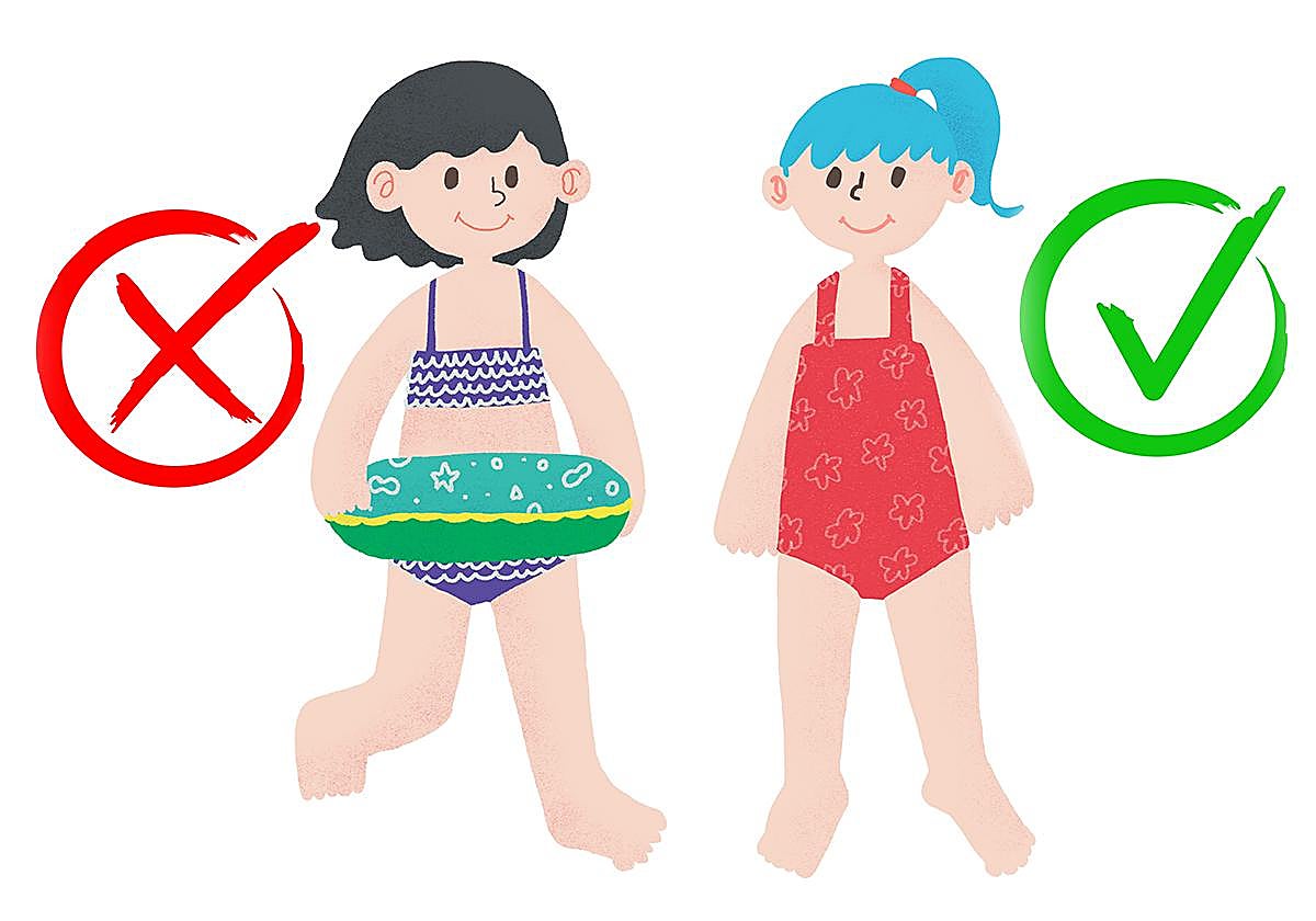 Por qué no debes poner un bañador azul o verde a tus hijos para ir a la playa o la piscina