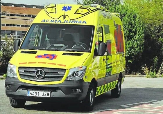 Una ambulancia del serviciol de emergencias.
