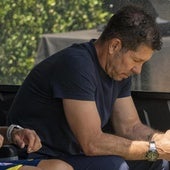 El Cholo Simeone, pensativo cabizbajo, en el Mundial de Clubes.